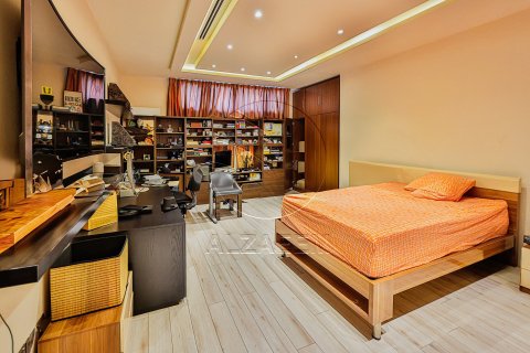 5 bedrooms Villa No. 127876 19