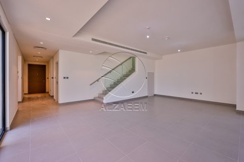 5 bedrooms Villa No. 127877 4