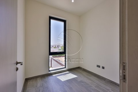 5 bedrooms Villa No. 127877 16