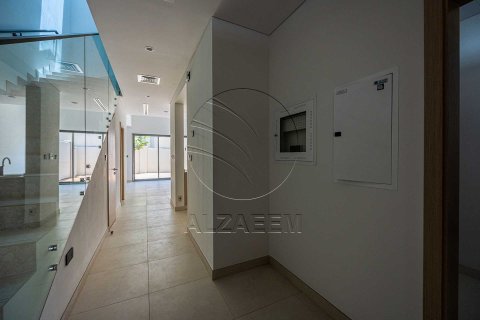 3 bedrooms Townhouse No. 127874 8