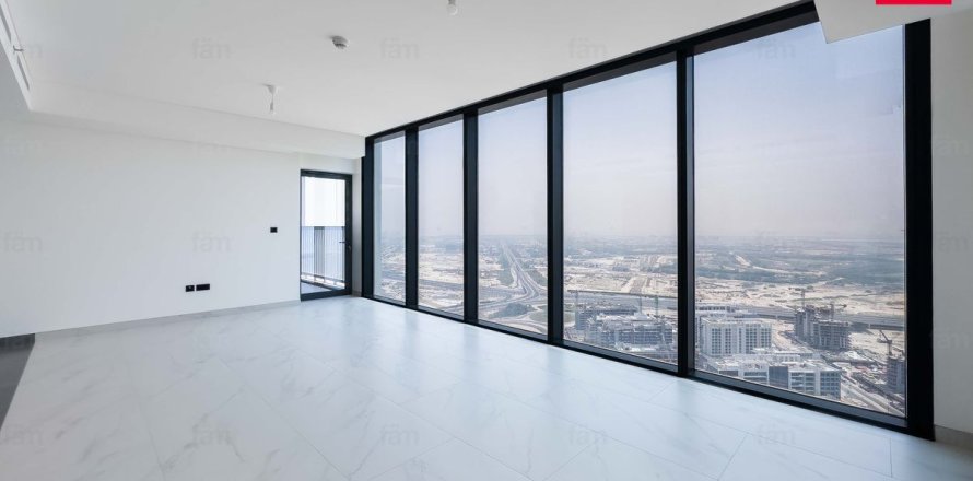 Appartement de 2 chambres à Dubai, UAE No. 100469