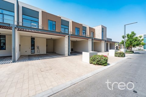 3 bedrooms Villa in Joy, UAE No. 183120 28