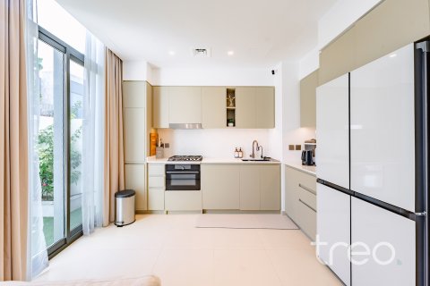3 bedrooms Villa in Joy, UAE No. 183120 10