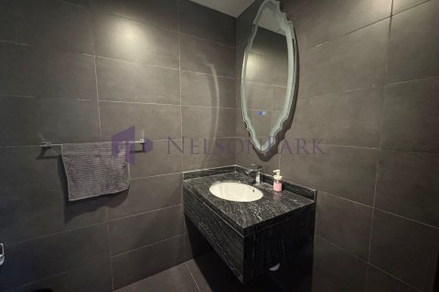 1 bedroom Apartment in Doha, Qatar No. 58448 9