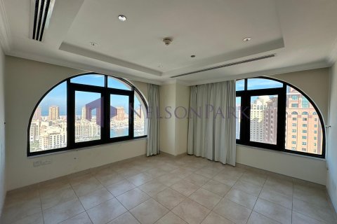 3 bedrooms Apartment in Doha, Qatar No. 58447 9