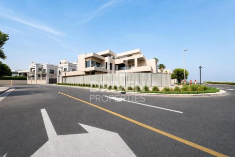 6 bedrooms Villa in Pearl Jumeirah, UAE No. 189666 25