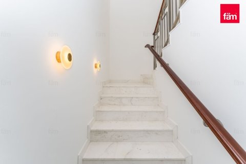 Villa de 4 dormitorios  No. 116005 22