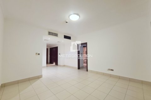 Квартира с 1 спальней в Reehan, ОАЭ №78632 2
