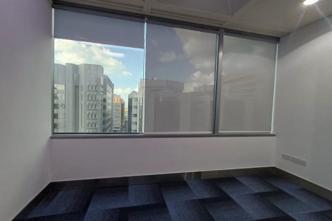 331مربع، مكتب في Hamdan Street, الإمارات العربية المتحدة رقم 79141 5