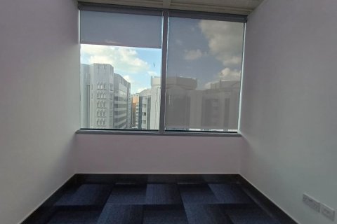 331مربع، مكتب في Hamdan Street, الإمارات العربية المتحدة رقم 79141 9