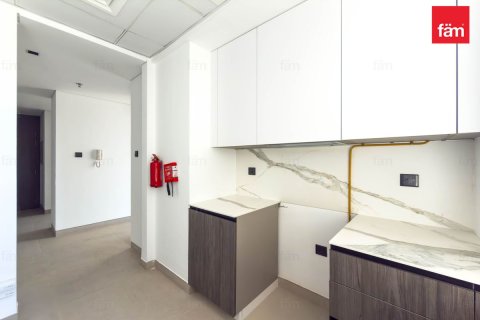 3 bedrooms Apartment in Dubai, UAE No. 164918 9