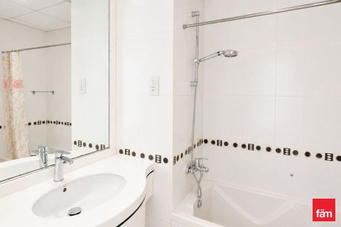 Квартира с 2 спальнями в Дубай, ОАЭ №164919 6