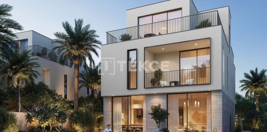 Villa de 4 chambres à Dubai, UAE No. 140096