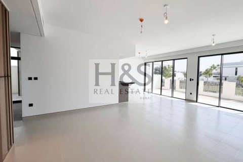 Вилла с 4 спальнями в Tilal Al Ghaf, ОАЭ №86909 10