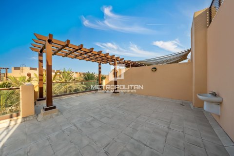 Townhouse de 4 dormitorios No. 128783 24