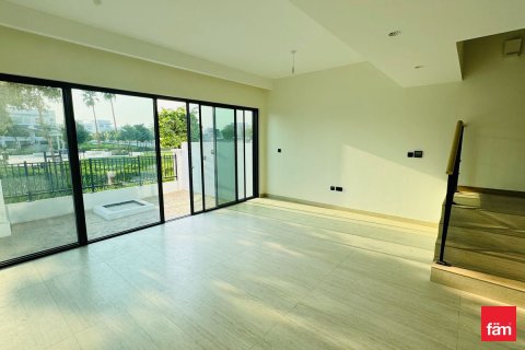 Villa de 4 chambres à Dubai, UAE No. 141527 3
