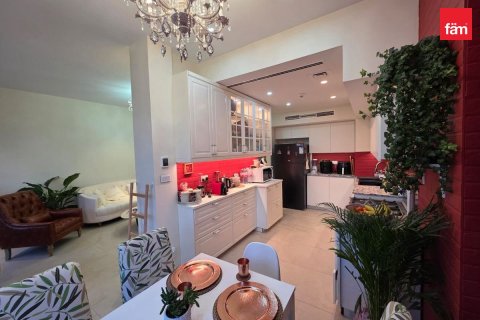 3 bedrooms Townhouse in Dubai, UAE No. 168182 9