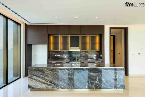 5 bedrooms Villa No. 119756 12