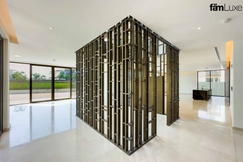 5 bedrooms Villa No. 119756 4