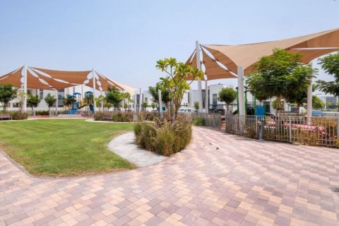 Townhouse de 4 dormitorios en Murooj Al Furjan, UAE No. 155249 4