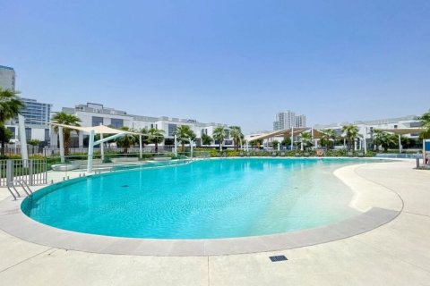 Townhouse de 4 dormitorios en Murooj Al Furjan, UAE No. 155249 6