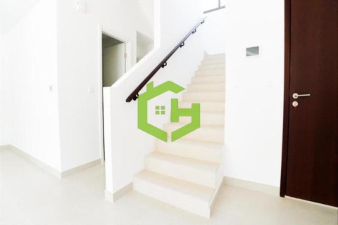 Таунхаус с 3 спальнями №105364 6