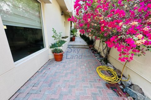 4 bedrooms Villa in Umm Suqeim, UAE No. 139923 20