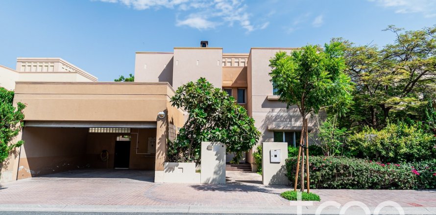 Villa de 5 chambres à Meadows, UAE No. 199159