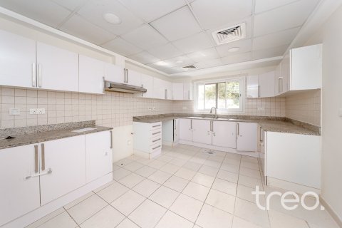 Villa de 5 chambres à Meadows, UAE No. 199159 10