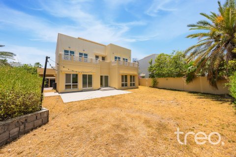 Villa de 5 chambres à Meadows, UAE No. 199159 3