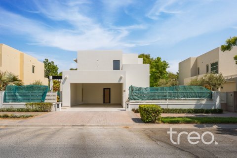 4 bedrooms Villa in Saheel, UAE No. 199158 3