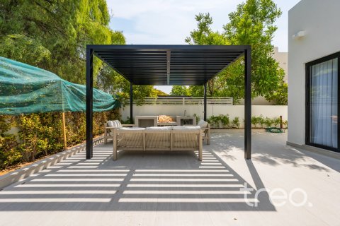 4 bedrooms Villa in Saheel, UAE No. 199158 7