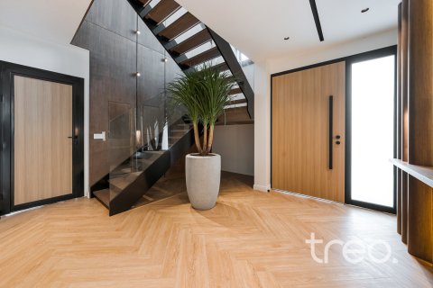 4 bedrooms Villa in Saheel, UAE No. 199158 20