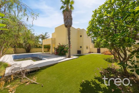 Villa de 4 chambres à Meadows, UAE No. 199161 16