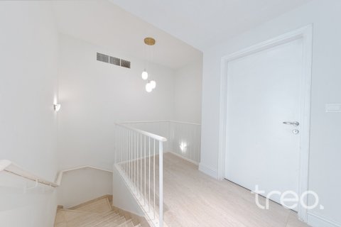 Villa de 4 chambres à Meadows, UAE No. 199161 13