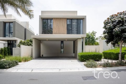 Villa de 4 chambres à Club Villas, UAE No. 199157