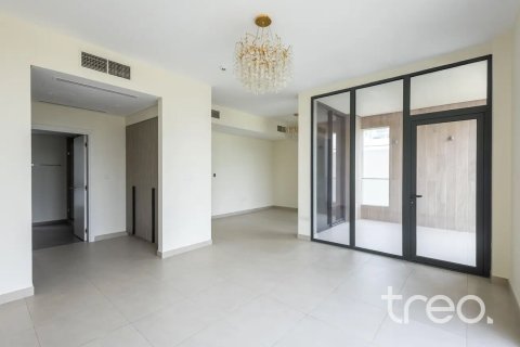 Villa de 4 chambres à Club Villas, UAE No. 199157 7