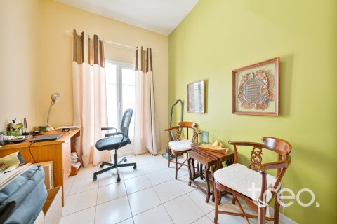 Villa de 4 chambres à Meadows 1, UAE No. 199156 7
