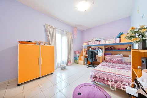 Villa de 4 chambres à Meadows 1, UAE No. 199156 9