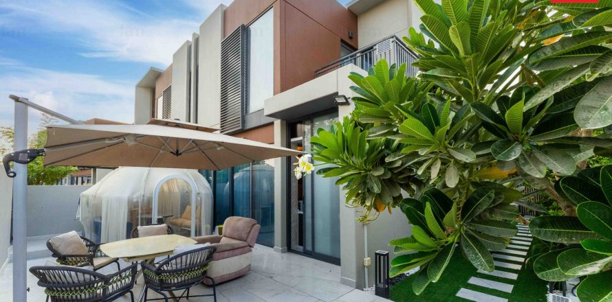 4 bedrooms Townhouse  No. 119476