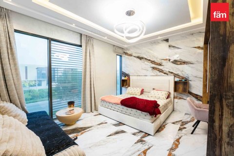 4 bedrooms Townhouse  No. 119476 6