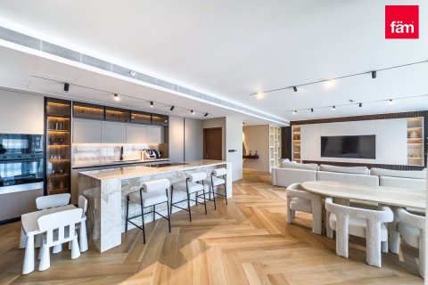 Квартира с 3 спальнями  №119475 5