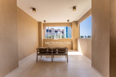 3 bedrooms Apartment  No. 128178 28