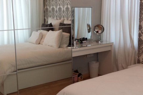 2 bedrooms Apartment  No. 107550 2