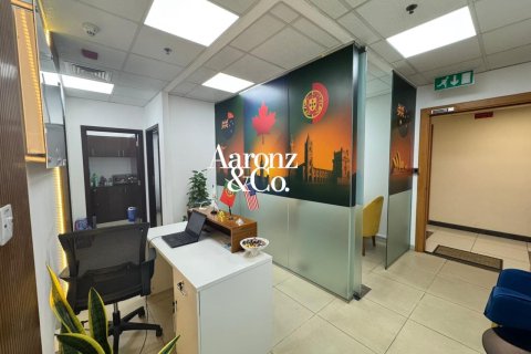 66m² Office in Business Bay, UAE No. 165355 4