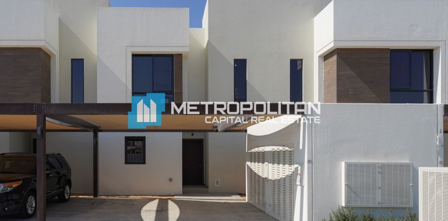 2 bedrooms Townhouse on the Yas Island, UAE No. 144936