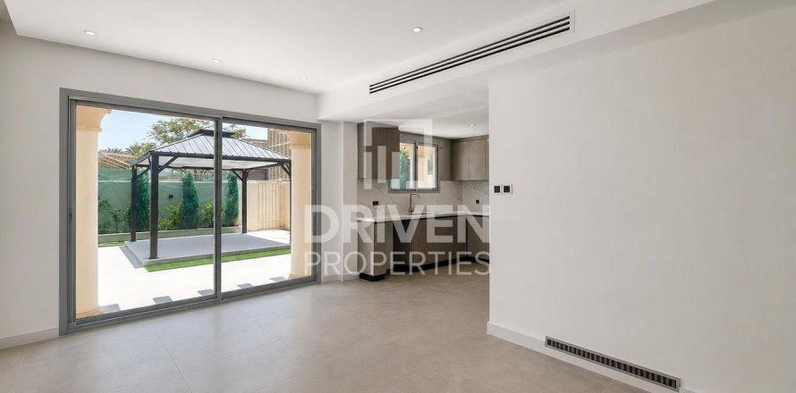 3 bedrooms Villa in Springs 2, UAE No. 192197