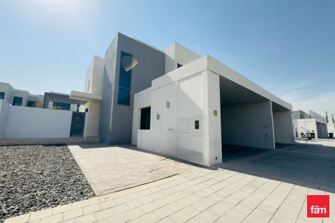 Villa de 4 dormitorios  No. 125200 3