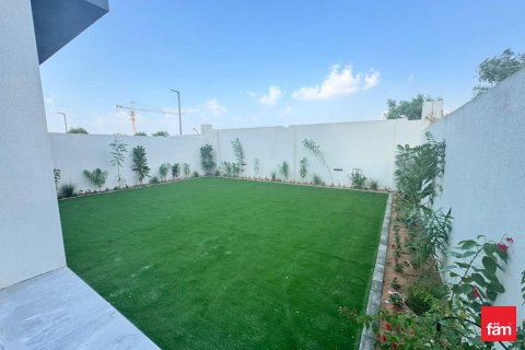 Townhouse de 3 dormitorios  No. 125204 2