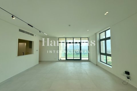 Apartment de 2 dormitorios en The Views 1, UAE No. 76291 7